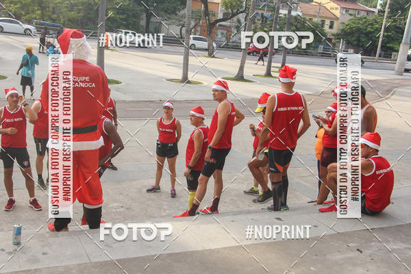 Compre suas fotos do eventoSubida do Papai Noel - treino da Equipe P� carioca no Fotop