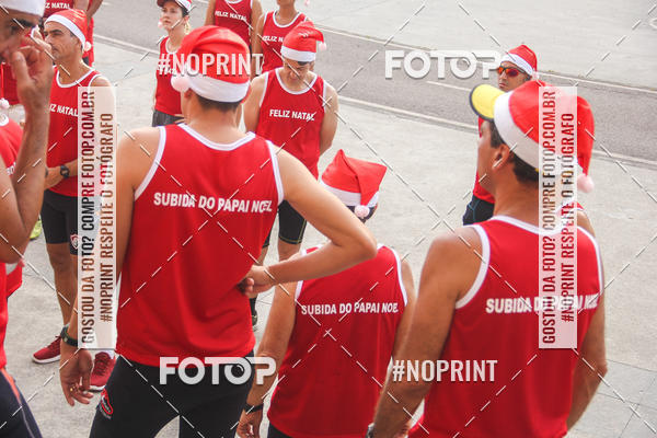 Compre suas fotos do eventoSubida do Papai Noel - treino da Equipe P� carioca no Fotop