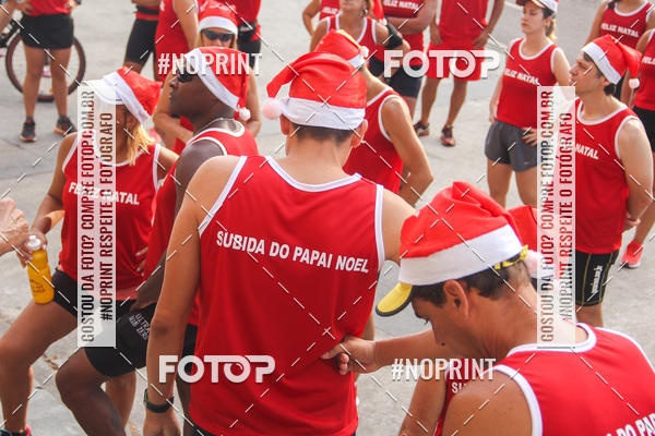 Compre suas fotos do eventoSubida do Papai Noel - treino da Equipe P� carioca no Fotop