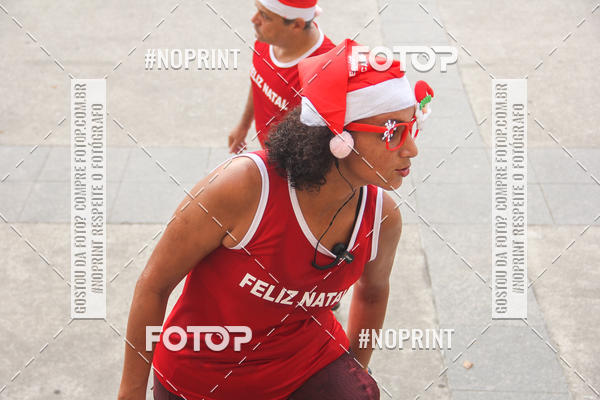 Compre suas fotos do eventoSubida do Papai Noel - treino da Equipe P� carioca no Fotop
