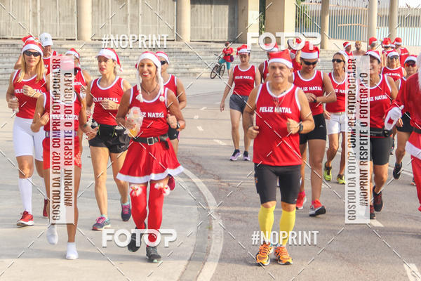 Compre suas fotos do eventoSubida do Papai Noel - treino da Equipe P� carioca no Fotop