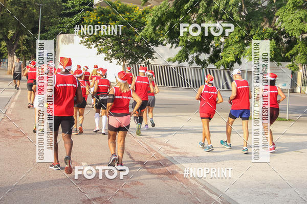 Acquista le foto dell'eventoSubida do Papai Noel - treino da Equipe P� carioca in Fotop