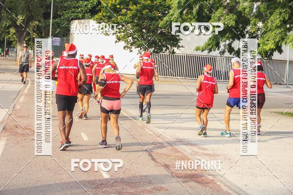 Compra tus fotos del eventoSubida do Papai Noel - treino da Equipe P� carioca En Fotop