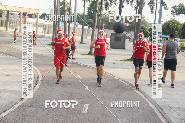 Compra tus fotos del eventoSubida do Papai Noel - treino da Equipe P� carioca En Fotop
