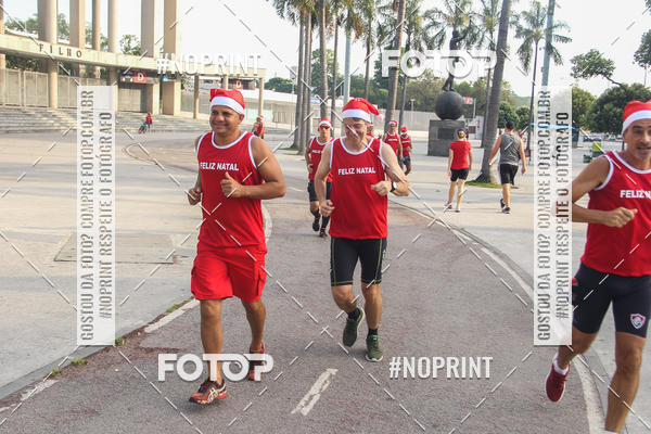 Compra tus fotos del eventoSubida do Papai Noel - treino da Equipe P� carioca En Fotop