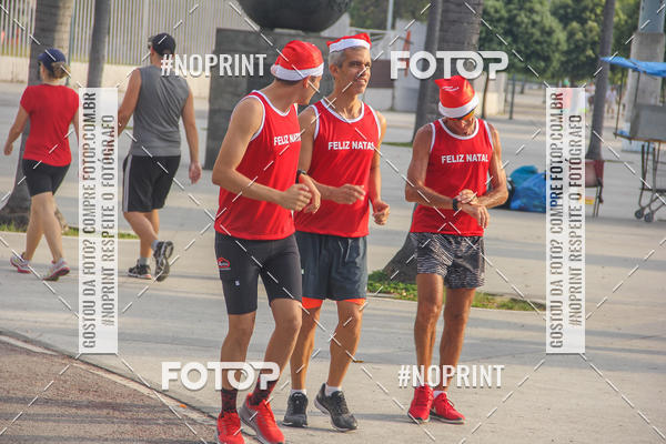 Compra tus fotos del eventoSubida do Papai Noel - treino da Equipe P� carioca En Fotop
