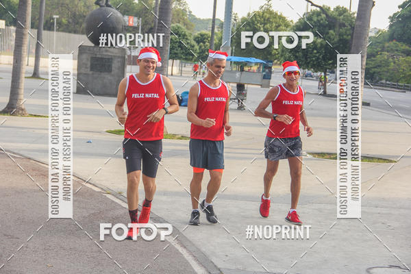 Compra tus fotos del eventoSubida do Papai Noel - treino da Equipe P� carioca En Fotop