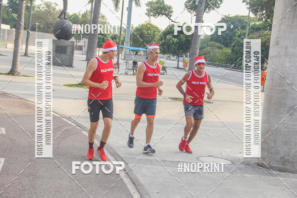 Compra tus fotos del eventoSubida do Papai Noel - treino da Equipe P� carioca En Fotop