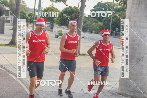 Compra tus fotos del eventoSubida do Papai Noel - treino da Equipe P� carioca En Fotop