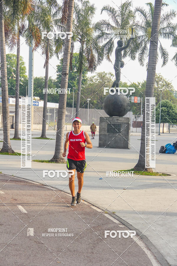 Compra tus fotos del eventoSubida do Papai Noel - treino da Equipe P� carioca En Fotop
