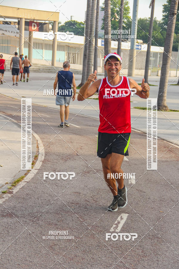 Compra tus fotos del eventoSubida do Papai Noel - treino da Equipe P� carioca En Fotop