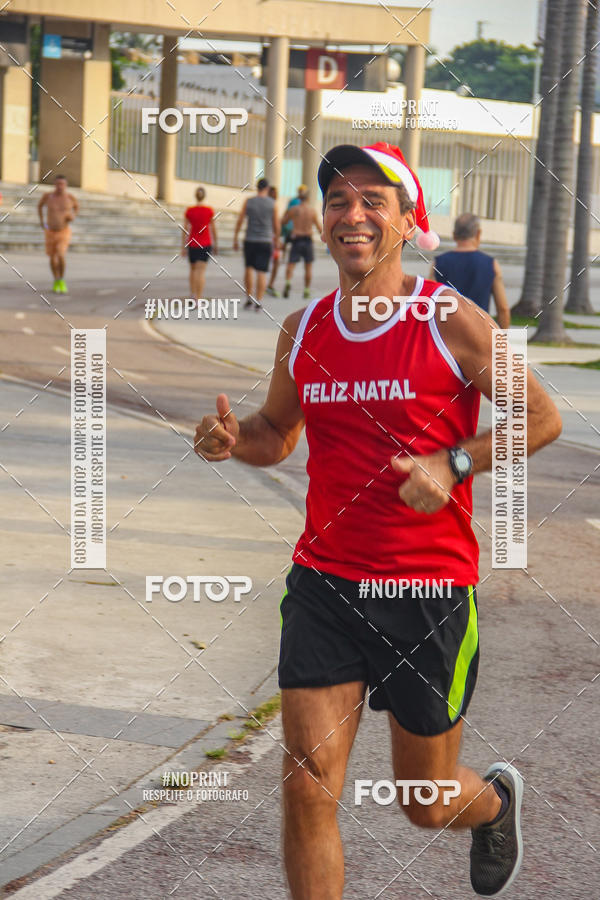 Compra tus fotos del eventoSubida do Papai Noel - treino da Equipe P� carioca En Fotop