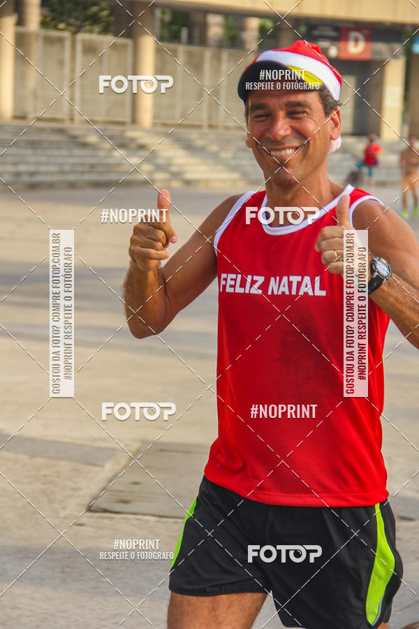 Compra tus fotos del eventoSubida do Papai Noel - treino da Equipe P� carioca En Fotop