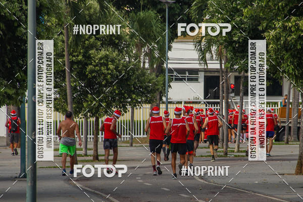 Compra tus fotos del eventoSubida do Papai Noel - treino da Equipe P� carioca En Fotop