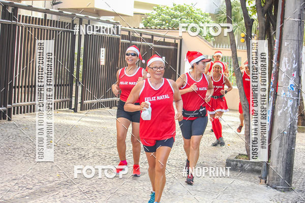 Compra tus fotos del eventoSubida do Papai Noel - treino da Equipe P� carioca En Fotop