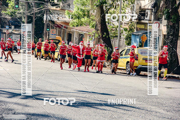 Compra tus fotos del eventoSubida do Papai Noel - treino da Equipe P� carioca En Fotop