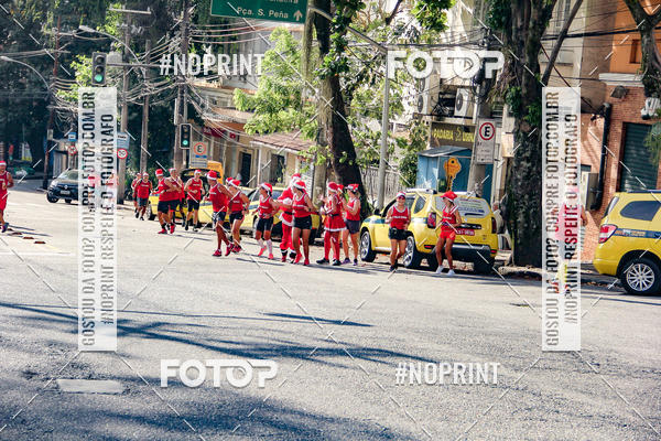 Compra tus fotos del eventoSubida do Papai Noel - treino da Equipe P� carioca En Fotop