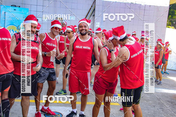 Achetez vos photos de l'�v�nementSubida do Papai Noel - treino da Equipe P� carioca sur Fotop