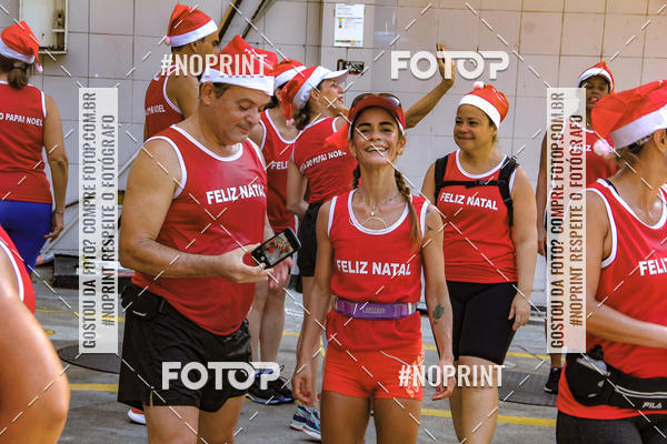 Compra tus fotos del eventoSubida do Papai Noel - treino da Equipe P� carioca En Fotop