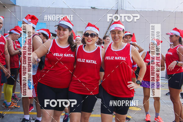 Compre as suas fotos do eventoSubida do Papai Noel - treino da Equipe P� carioca no Fotop