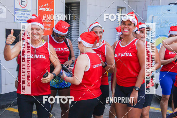 Compre as suas fotos do eventoSubida do Papai Noel - treino da Equipe P� carioca no Fotop