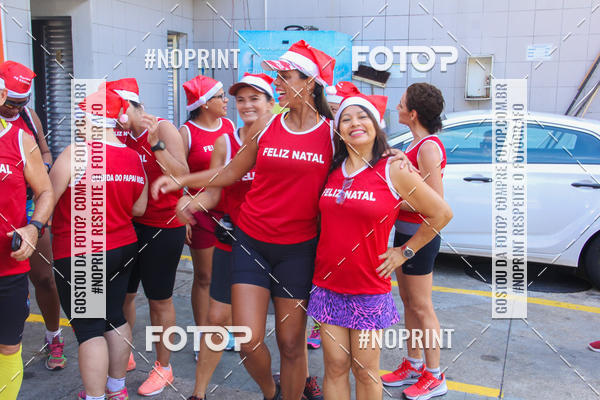 Compre as suas fotos do eventoSubida do Papai Noel - treino da Equipe P� carioca no Fotop