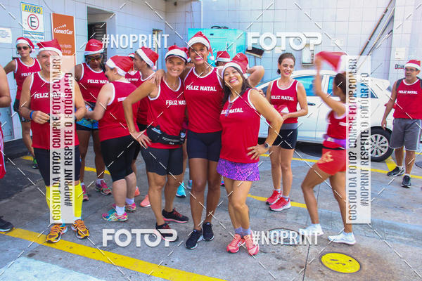 Compre as suas fotos do eventoSubida do Papai Noel - treino da Equipe P� carioca no Fotop