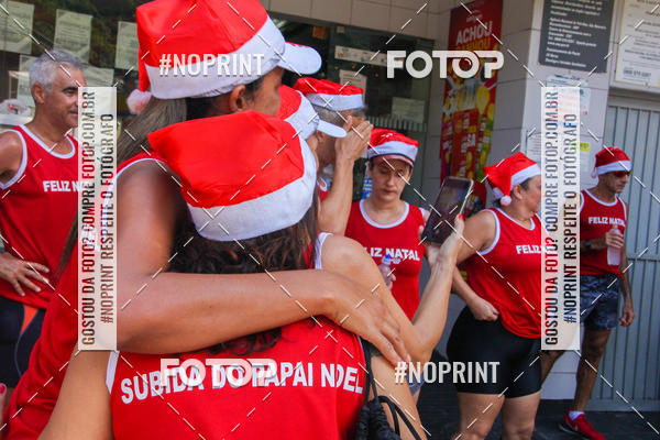 Compra tus fotos del eventoSubida do Papai Noel - treino da Equipe P� carioca En Fotop