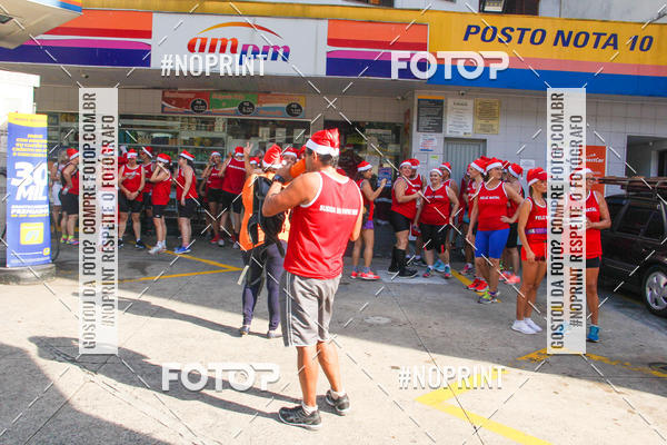 Compra tus fotos del eventoSubida do Papai Noel - treino da Equipe P� carioca En Fotop