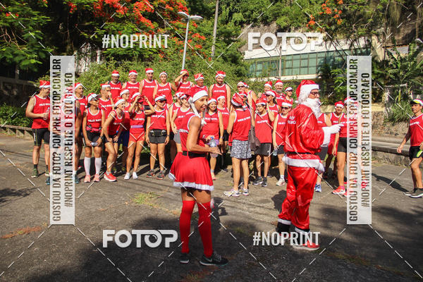 Compra tus fotos del eventoSubida do Papai Noel - treino da Equipe P� carioca En Fotop