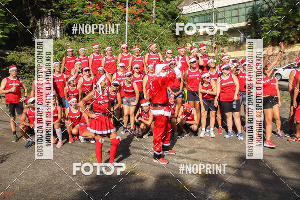 Compra tus fotos del eventoSubida do Papai Noel - treino da Equipe P� carioca En Fotop