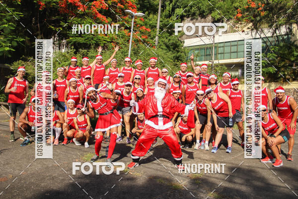 Compra tus fotos del eventoSubida do Papai Noel - treino da Equipe P� carioca En Fotop