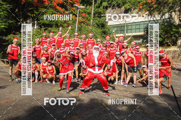 Compra tus fotos del eventoSubida do Papai Noel - treino da Equipe P� carioca En Fotop