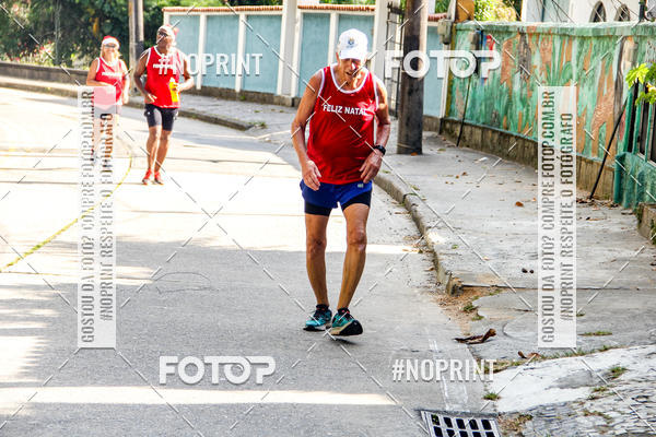 Buy your photos of the eventSubida do Papai Noel - treino da Equipe P� carioca on Fotop