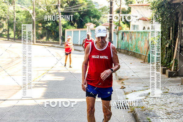 Buy your photos of the eventSubida do Papai Noel - treino da Equipe P� carioca on Fotop