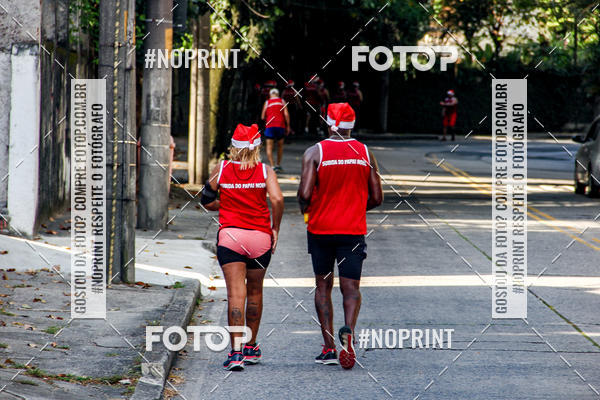 Buy your photos of the eventSubida do Papai Noel - treino da Equipe P� carioca on Fotop