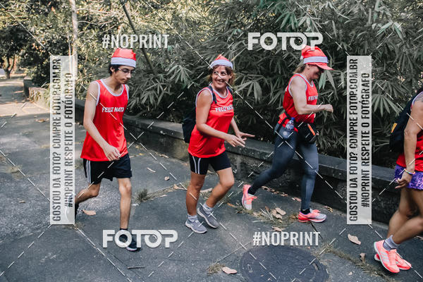 Buy your photos of the eventSubida do Papai Noel - treino da Equipe P� carioca on Fotop