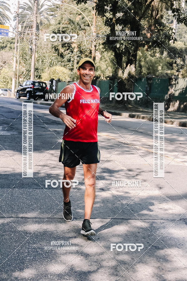 Buy your photos of the eventSubida do Papai Noel - treino da Equipe P� carioca on Fotop