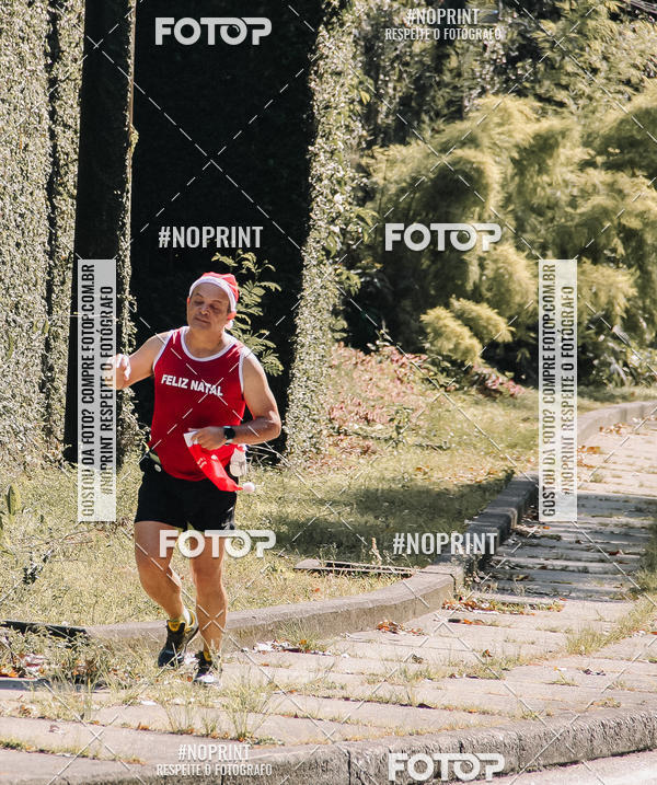 Buy your photos of the eventSubida do Papai Noel - treino da Equipe P� carioca on Fotop