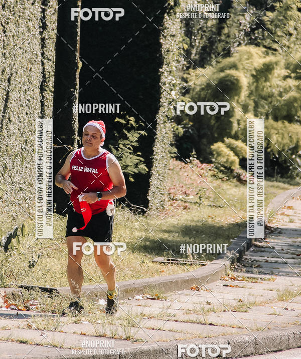 Buy your photos of the eventSubida do Papai Noel - treino da Equipe P� carioca on Fotop