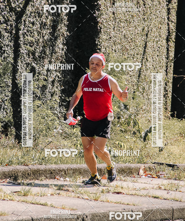 Buy your photos of the eventSubida do Papai Noel - treino da Equipe P� carioca on Fotop