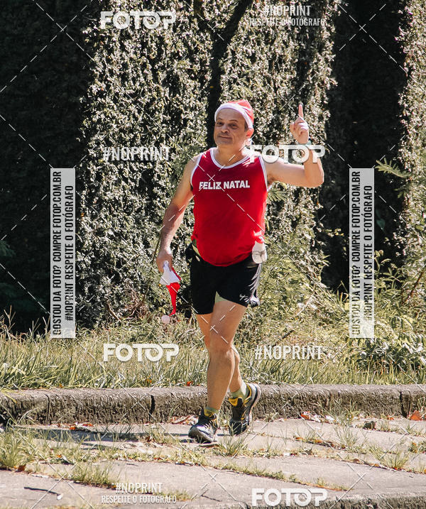 Buy your photos of the eventSubida do Papai Noel - treino da Equipe P� carioca on Fotop