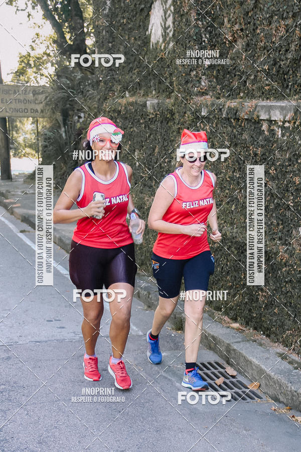 Buy your photos of the eventSubida do Papai Noel - treino da Equipe P� carioca on Fotop