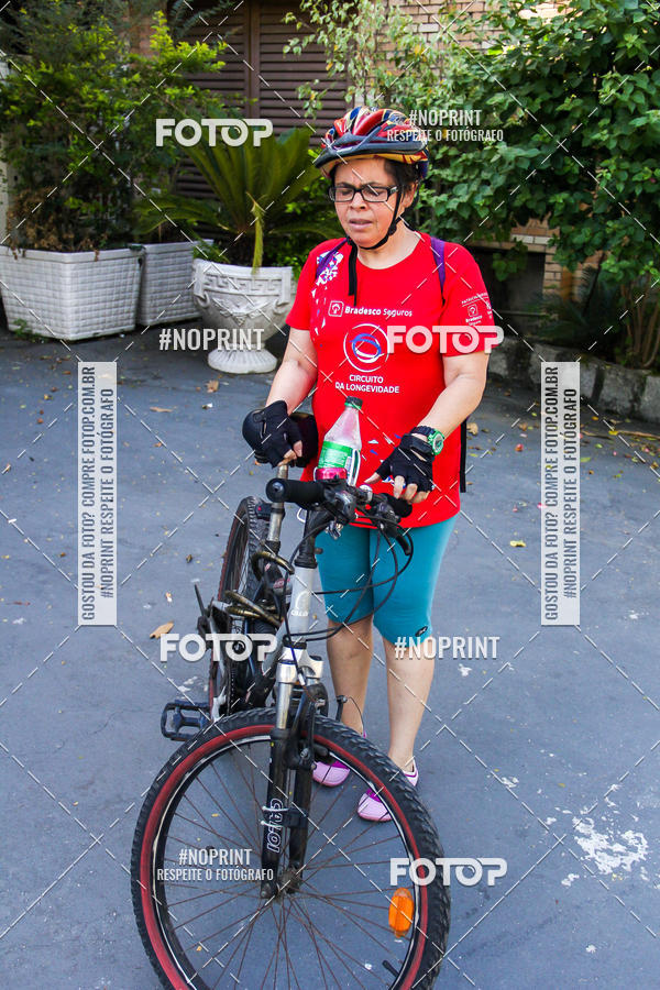 Buy your photos of the eventSubida do Papai Noel - treino da Equipe P� carioca on Fotop