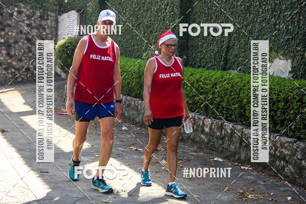 Buy your photos of the eventSubida do Papai Noel - treino da Equipe P� carioca on Fotop