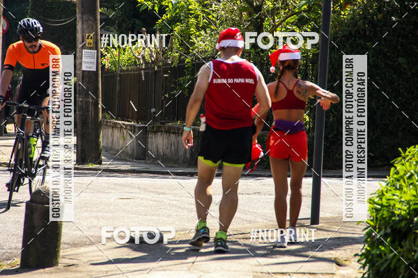 Buy your photos of the eventSubida do Papai Noel - treino da Equipe P� carioca on Fotop