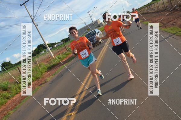 Buy your photos of the event1 Beer Run Expo guas on Fotop