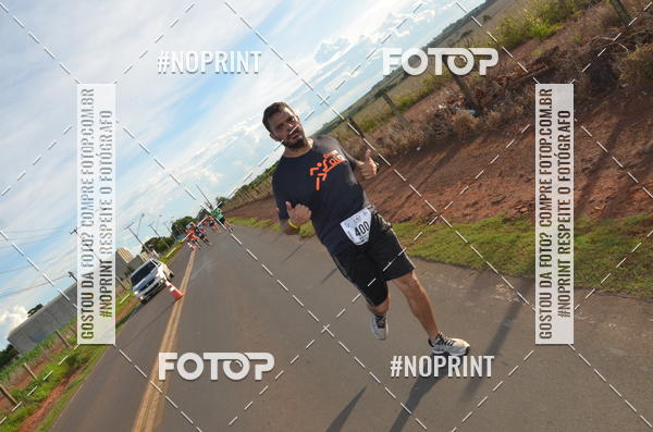Buy your photos of the event1 Beer Run Expo guas on Fotop