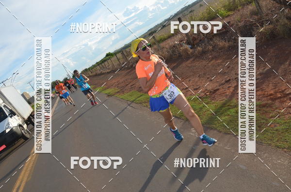 Buy your photos of the event1 Beer Run Expo guas on Fotop