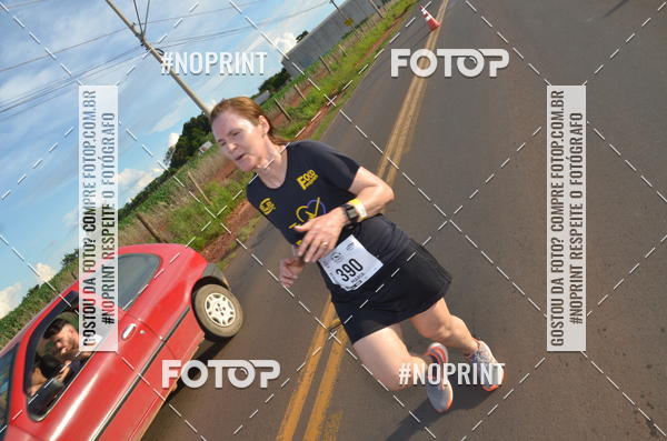 Buy your photos of the event1 Beer Run Expo guas on Fotop